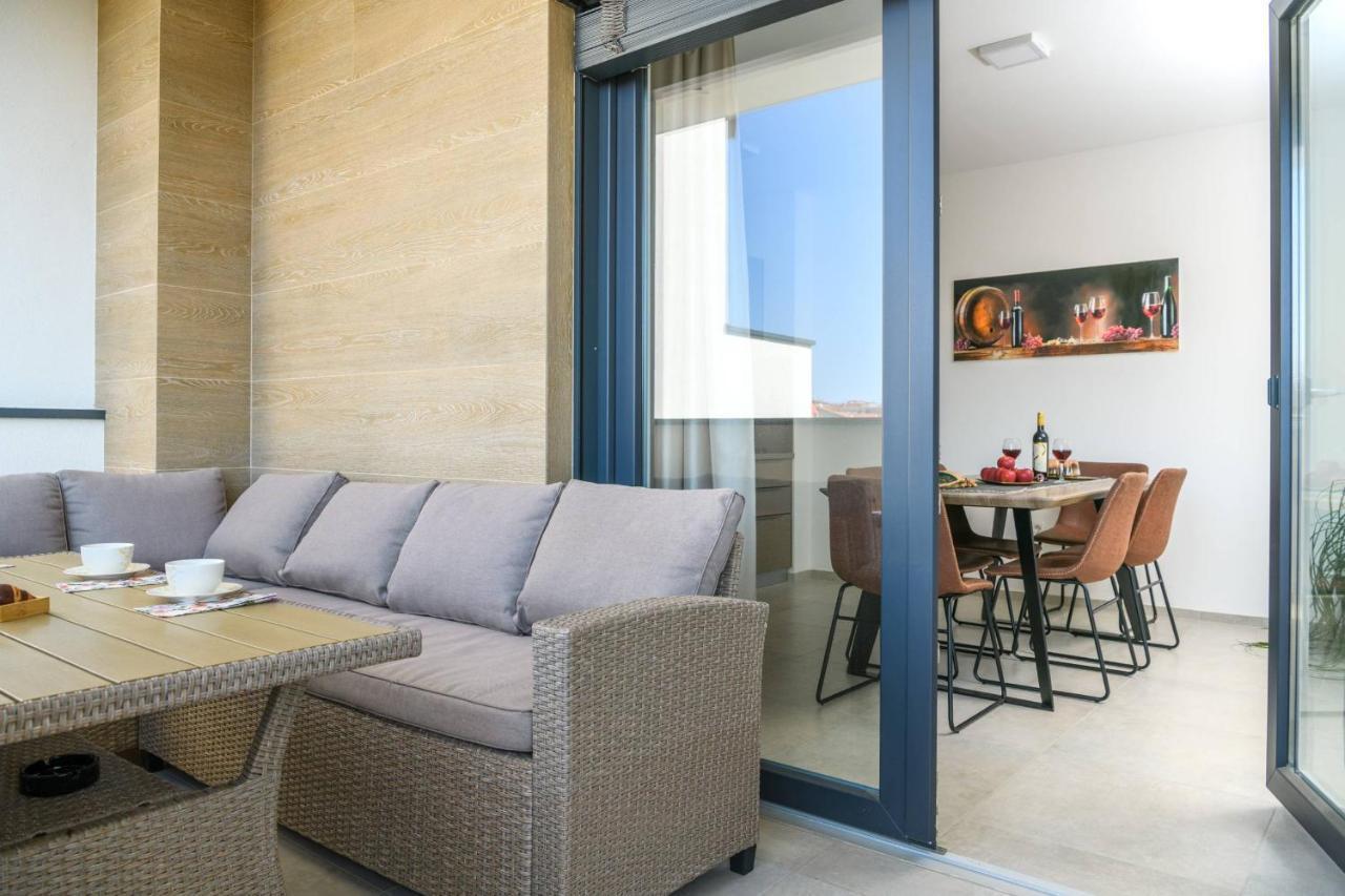 PUY Villa Dora מראה חיצוני תמונה
